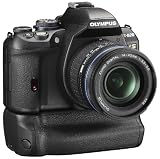 Olympus E-620 Digital SLR Camera (14-42mm Lens & HLD-5 Kit)