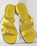 Metal-ring sandal