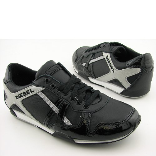 Childrens Toyshop  Apparel : Diesel Women's Paramark Lace-up Sneaker