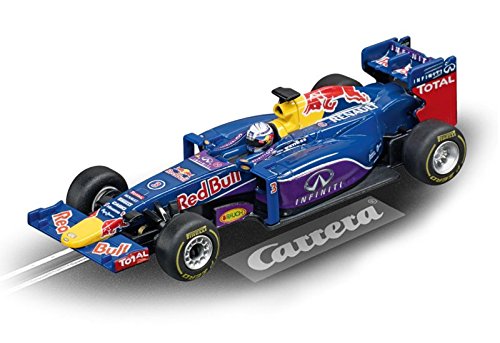 Carrera Digital 143 41389 Infiniti Red Bull Racing RB11, Daniel Ricciardo, No.3