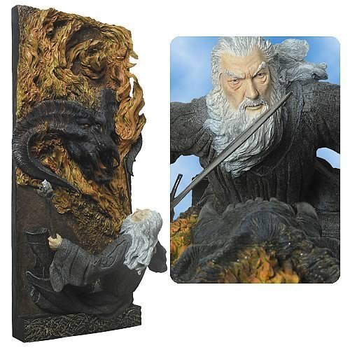 Childrens Toyshop  Toys : Gandalf Vs Balrog from Lord Of The Rings