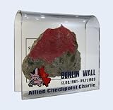Berliner Mauerstein (gross) Checkpoint Charlie, das Berlin Souvenir