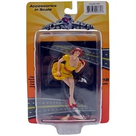 Motorhead Miniatures - 381 - Figurine - Pin-Up Paulette - Jaune - Echelle 1/18
