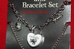 Twilight "Heart and Key" Necklace and Bracelet Set