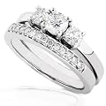 3/8ctw Three Stone Round Brilliant Diamond Wedding Ring Set in 14kt White Gold (HI/I1-I2)