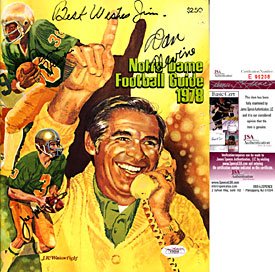 Dan Devine, Joe Montana, Jerome Heavens & Bob Golic Autographed / Signed 1978 Notre Dame Football Guide Program (James Spence)