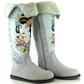 Ed Hardy Snowblazer Womens Suede Tattoo Art Gray Boots Shoes