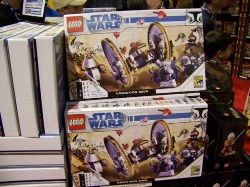 51leDDPBURL Star Wars Exclusive Comic Con Lego Set 2008 Only 1200 Made (Includes Captain Rex, 4 Clone Troopers, Battle Droid Commander, 4 Battle Droids, and 4 Super Battle Droids)