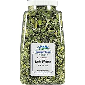 Harmony House Foods Dried Leeks, Green & White, rings (3 oz, Quart Size Jar) for Cooking, Camping, Emergency Supply, and More