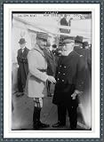 Photo (M): Gen. Buat, Adm. De Bon