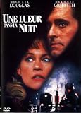Revue Fox Pathé Europa  / Une lueur dans la nuit