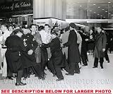 MARILYN MONROE MOVIE PREMIERE CROWD (1) RARE 8x10 FINE ART PHOTO