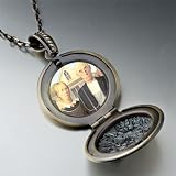 Pugster American Gothic Photo Locket Pendant Necklace