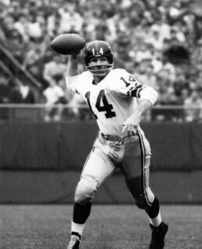 Y.A. TITTLE NEW YORK GIANTS 8X10 SPORTS ACTION PHOTO J