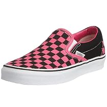 Vans Unisex Classic Slip-On Skateboarding Shoe black/fandango pink Checkerboard VEYEBFK 4.5 UK