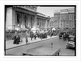 Newswire Photo (L): 5th Ave at 42nd St. - Easter