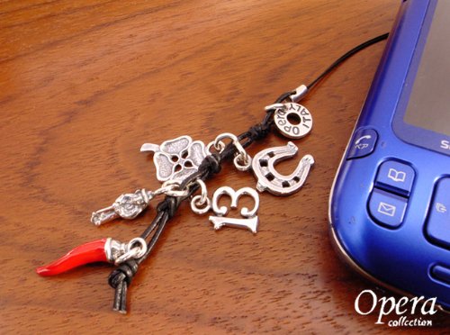 オペラ社製 Opera 職人によるハンドメイドシルバーチャーム携帯ストラップ