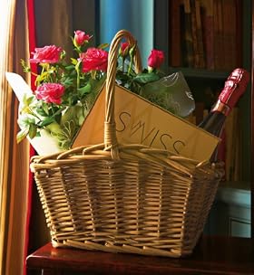 Sparkling Rosé Wine Chocolates Rose Basket Sparkling Rosé Wine Chocolates Rose Basket