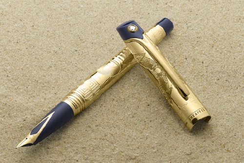 Sheaffer Stars of Egypt Solid Gold with 0.25ct Diamond Fountain Pen (SH/9353-0)