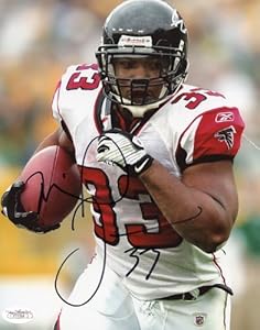 FALCONS MICHAEL TURNER SIGNED AUTHENTIC 8X10 PHOTO AUTOGRAPHED CERTIFICATE OF AUTHENTICITY JSA #F71124