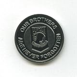 Produkt-Bild: POW MIA POW*MIA OUR BROTHERS ARE NEVER FORGOTTEN METALL BUTTON PIN PINS ANSTECKER 350
