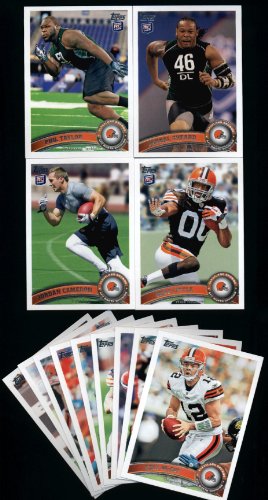 2011 Topps Cleveland Browns Complete Team Set of 13 cards including McCoy, Peyton Hillis, Taylor RC, Little RC, Cameron RC, Sheard RC and more!