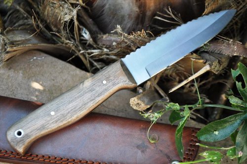 Handmade Bushcraft Knife - Hunting Knife 01 Carbon Steel - Amazing Value On Sale