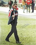 Mike Ditka Chicago Bears - Famous Bird Flip - 16x20 Autographed Photograph