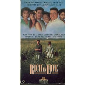 Rich in Love / Movie [VHS]