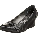 51mSdKusADL. SL160  Mudd Womens Chopin Closed Toe Wedge