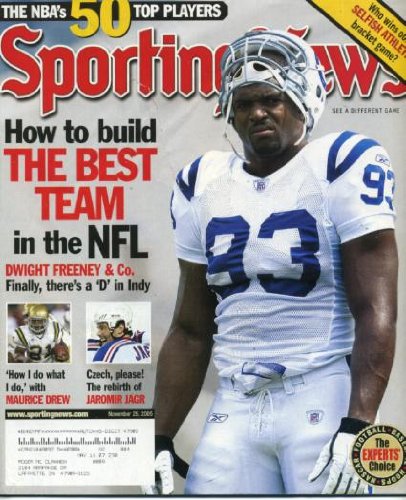 Sporting News November 25, 2005 Dwight Freeney/Indianapolis Colts, Maurice Drew/UCLA