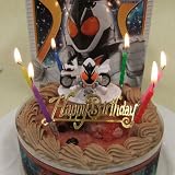 ★仮面ライダーフォーゼ・ キャラデコ・チョコ生クリーム苺デコレーションケーキ５号スライス苺2段サンド(バースデーオーナメント・キャンドル６本付き）