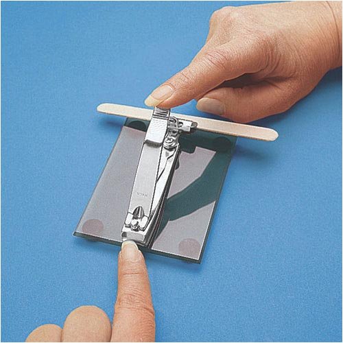 Nail File & Clipper Comb. Set