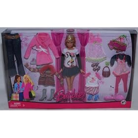 Barbie's Closet Playset with 12 Barbie Fashion Doll by Barbie