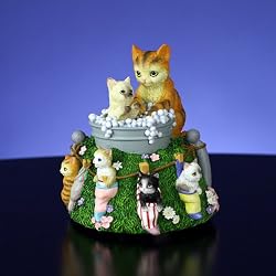 Cat in Bath - Figurine