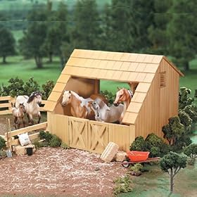 Run-In Barn - Wood