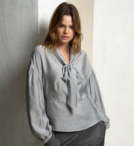 Limited Collection Bow Design Blouse clothing