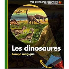 J'observe les dinosaures