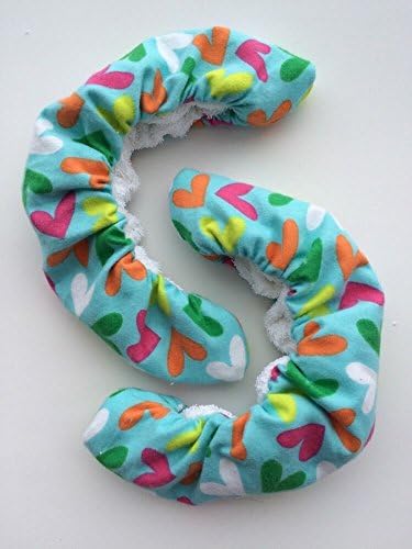 Kawaii RETRO Fun Boutique Ice Skate Soakers Figure Skating Gift Accessories Blade Covers Guards (Bright Hearts)