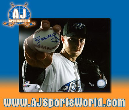 ROY HALLADAY Toronto Blue Jays Signed 20x24 Photo #/32