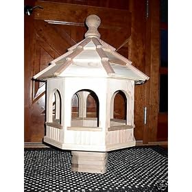 Amish Made 100% Cedar X-large Bird Feeder