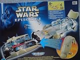Star Wars - Episode 1 - 1998 - Micro Machines - Battle Droid - converts to Trade Federation Droid Control Ship - includes Destroyer Droid, Naboo Fighter and Battle DroidIMAGE