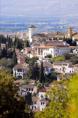 The Granada Spain Journal: 150 page lined notebook/diary