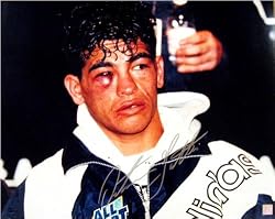 Arturo Gatti Boxing Signed 16X20 Photo - "Bump Under The Eye" - Authentic Celebrity Autographed