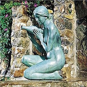 Kneeling Fountain (L)