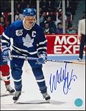WENDEL CLARK Toronto Maple Leafs SIGNED 8x10 Retro Jersey Photo