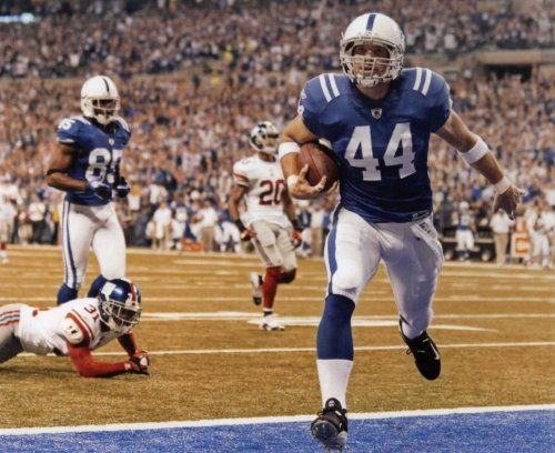 DALLAS CLARK INDIANAPOLIS COLTS 8X10 HIGH GLOSSY SPORTS ACTION PHOTO (M)