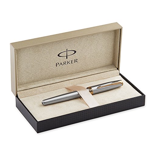 Parker Parker Stainless Steel with Golden Trim, Fountain Pen, Medium nib with Black ink (S0809120)