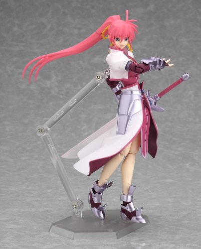 Magical Girl Lyrical Nanoha StrikerS First Lieutenant Signum Knight Figma Figure