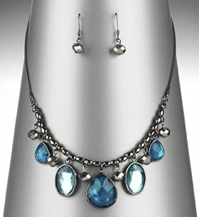 Multi-Faceted Bead Glitter Necklace 